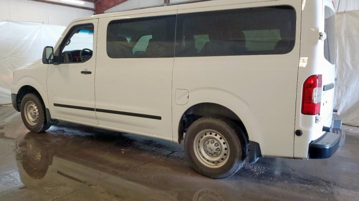 Nissan NV  2020