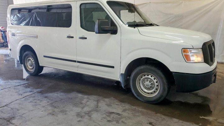 Nissan NV  2020