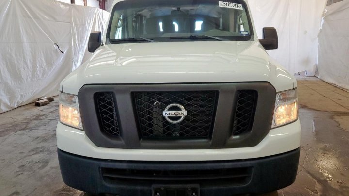 Nissan NV  2020