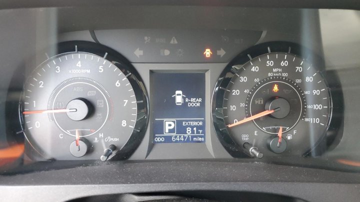 Toyota SIENNA  2016