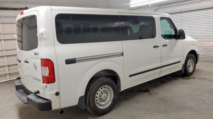 Nissan NV  2018