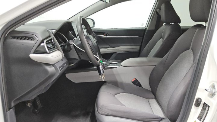 Toyota Camry  2021