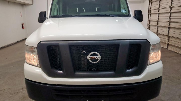 Nissan NV  2021