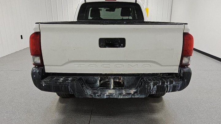Toyota TACOMA  2021