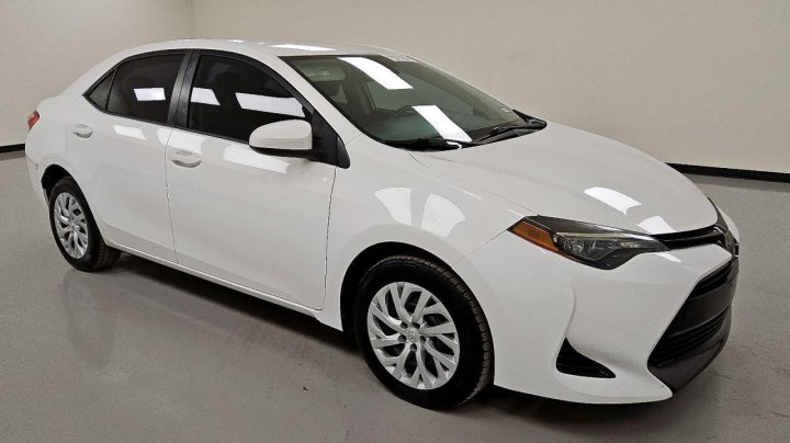 Toyota Corolla  2018