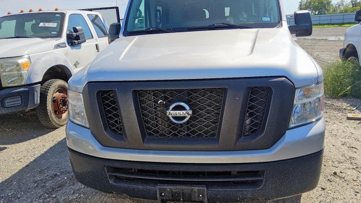 Nissan NV  2018