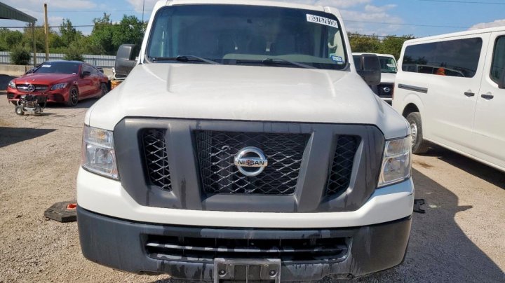 Nissan NV  2018