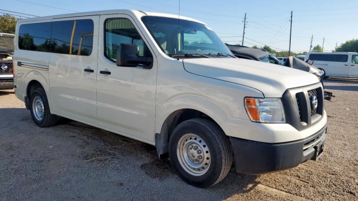 Nissan NV  2018
