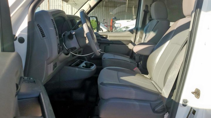 Nissan NV  2018