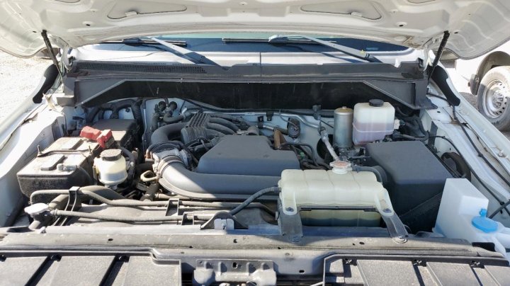 Nissan NV  2017