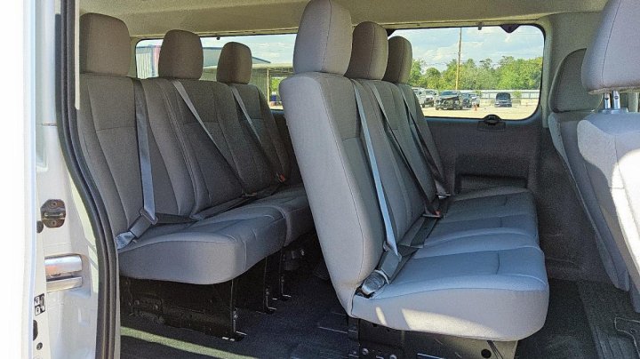 Nissan NV  2018