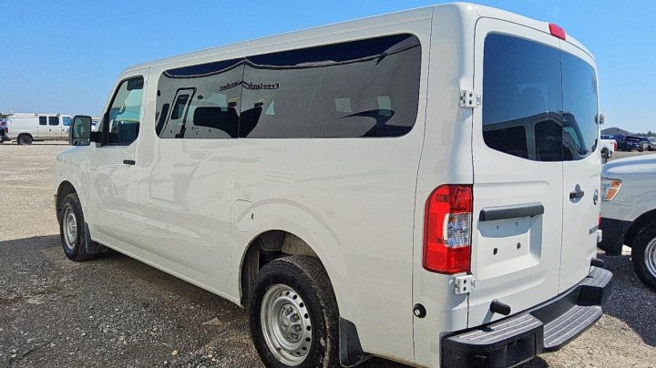 Nissan NV  2018