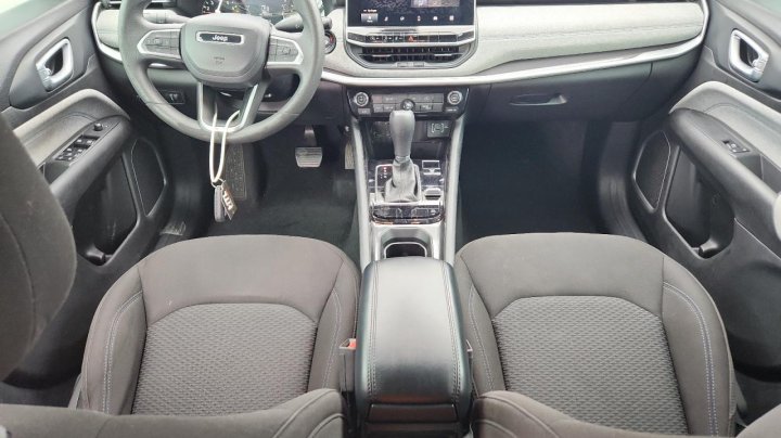 JEEP COMPASS  2023