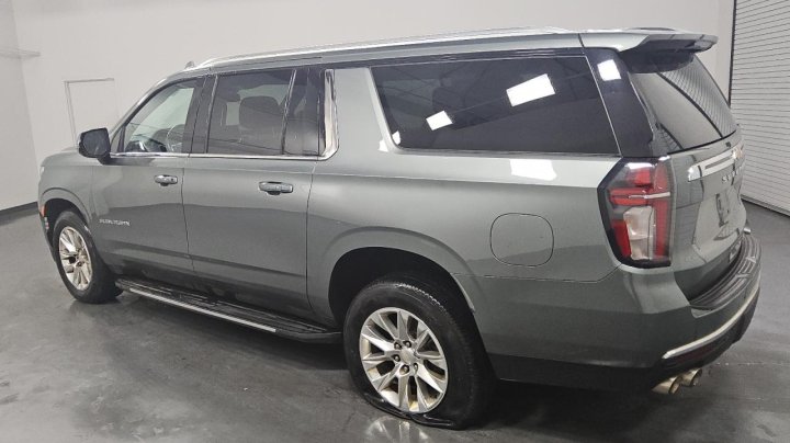 Chevrolet Suburban  2023