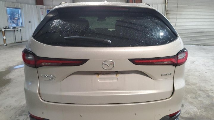 Mazda CX-90  2025