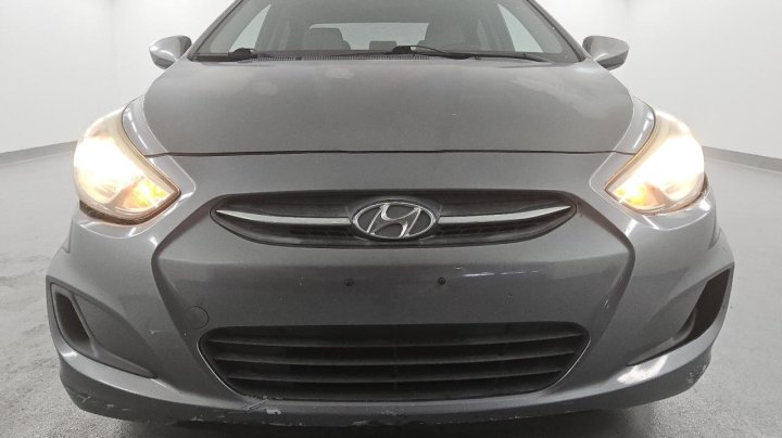 Hyundai ACCENT  2015