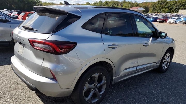 Ford Escape  2023