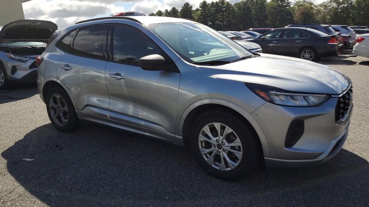 Ford Escape  2023