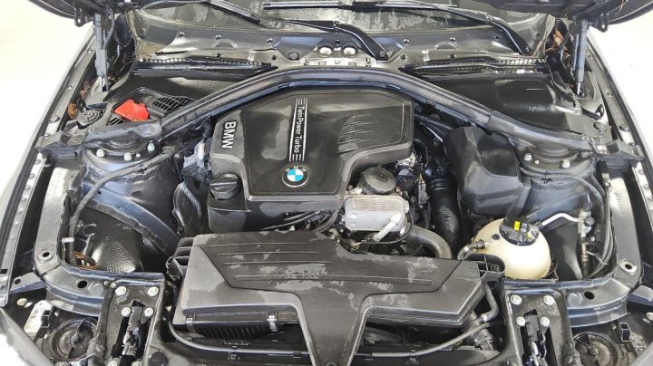 BMW 320  2016