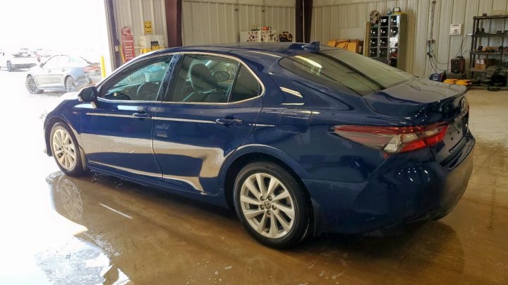 Toyota Camry  2024