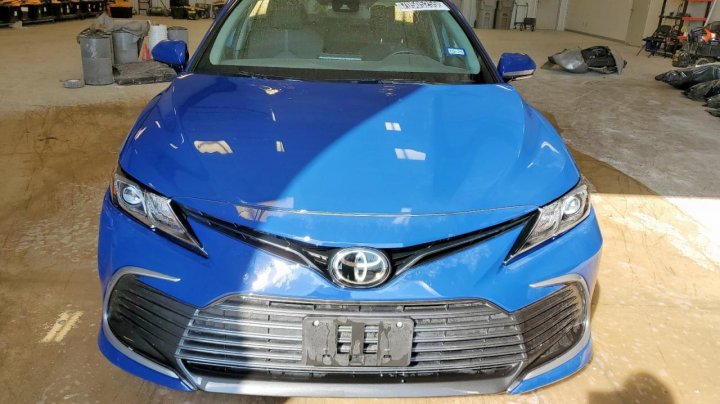 Toyota Camry  2024