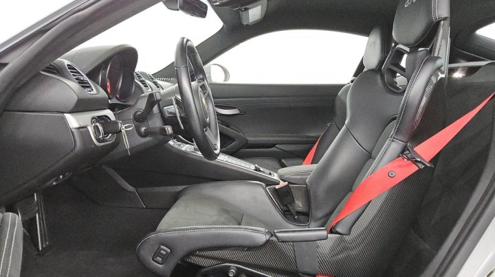 Porsche CAYMAN  2023