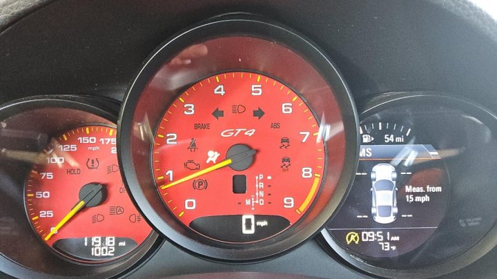 Porsche CAYMAN  2023