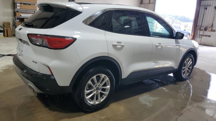 Ford Escape  2022