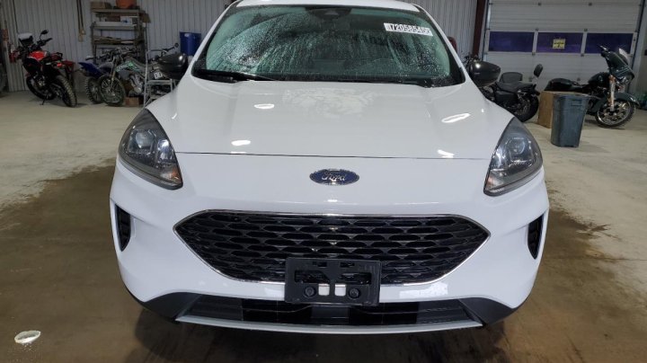 Ford Escape  2022