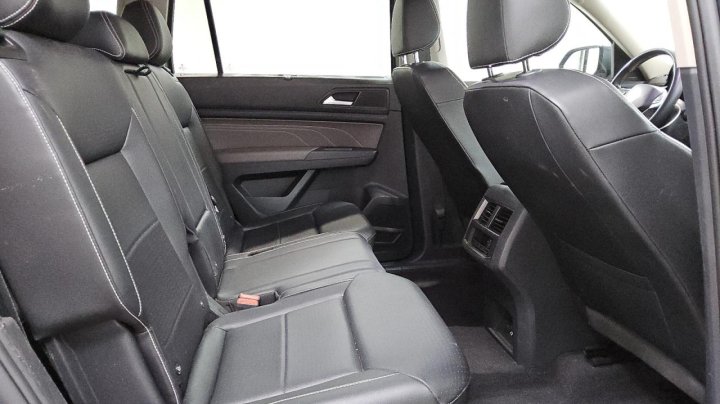 Volkswagen Atlas  2021