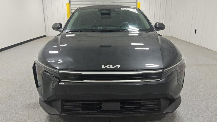 KIA K4  2025