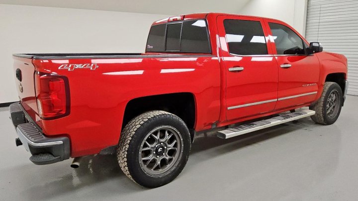 Chevrolet Silverado  2016