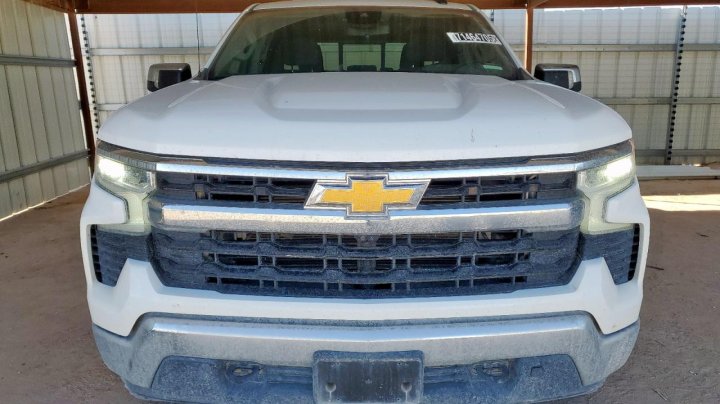 Chevrolet Silverado  2022