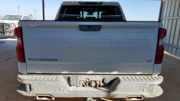 Chevrolet Silverado  2022