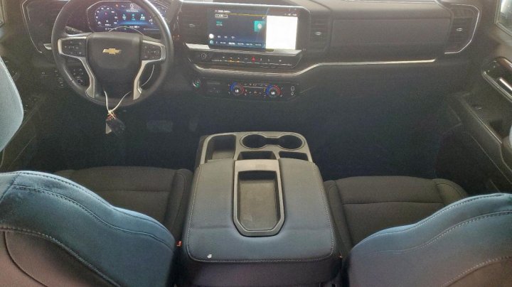 Chevrolet Silverado  2022