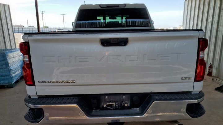 Chevrolet Silverado  2020