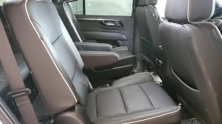 Chevrolet Tahoe  2025
