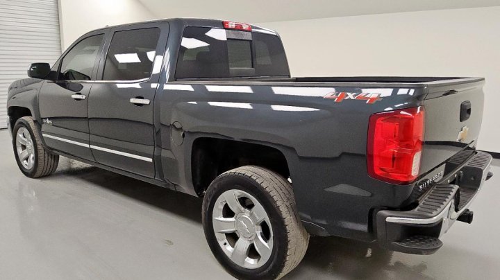 Chevrolet Silverado  2018