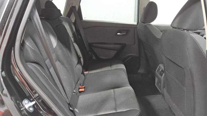 Nissan ROGUE  2022
