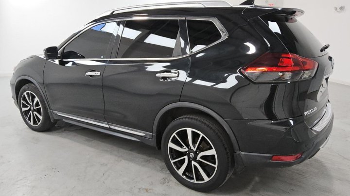 Nissan ROGUE  2019