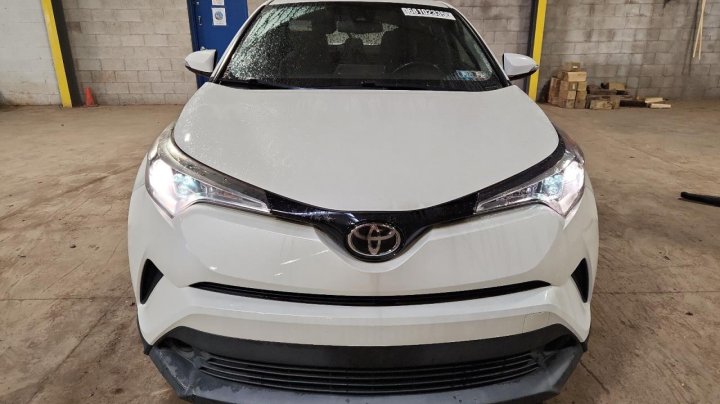 Toyota C-HR  2018
