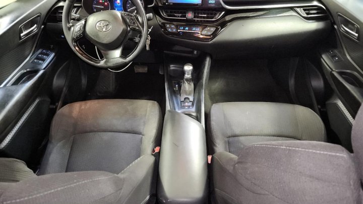 Toyota C-HR  2018