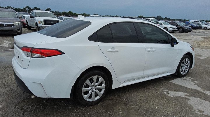 Toyota Corolla  2025