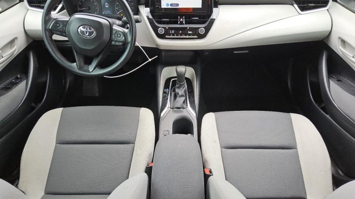 Toyota Corolla  2025