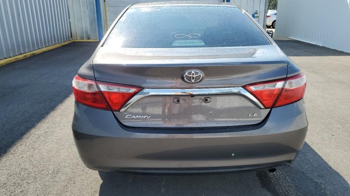 Toyota Camry  2017