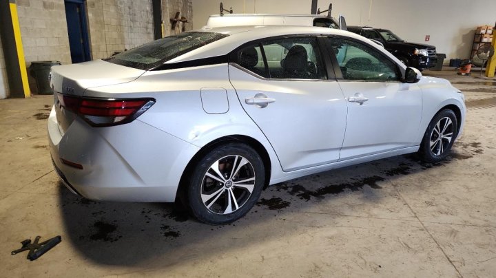 Nissan Sentra  2021