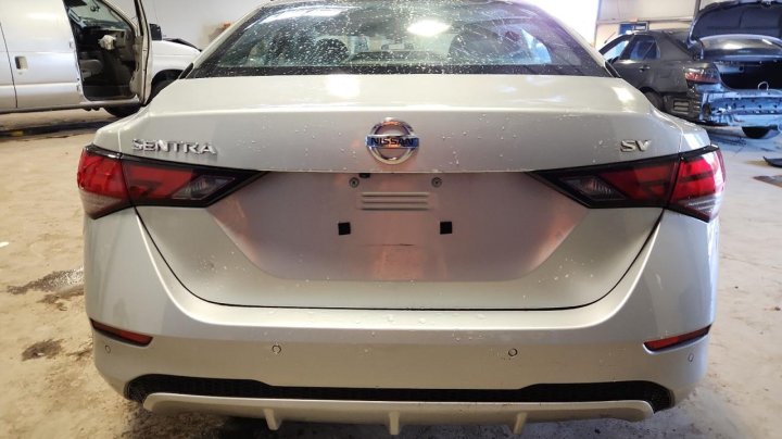 Nissan Sentra  2021