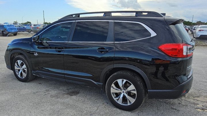 Subaru Ascent  2024