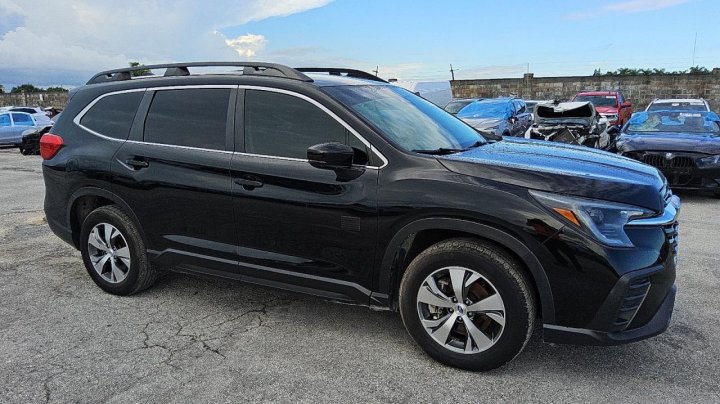 Subaru Ascent  2024