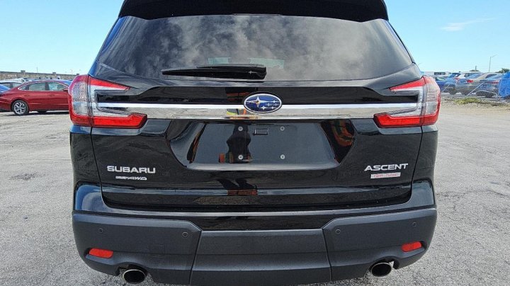 Subaru Ascent  2024
